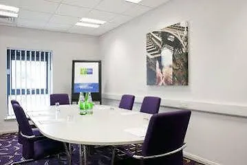 ***  Holiday Inn Express Dunstable, An Ihg Hotel United Kingdom