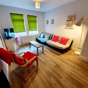 Beautiful 3 Bedroom House At The Sea Front - Amazing Location Southend-on-Sea